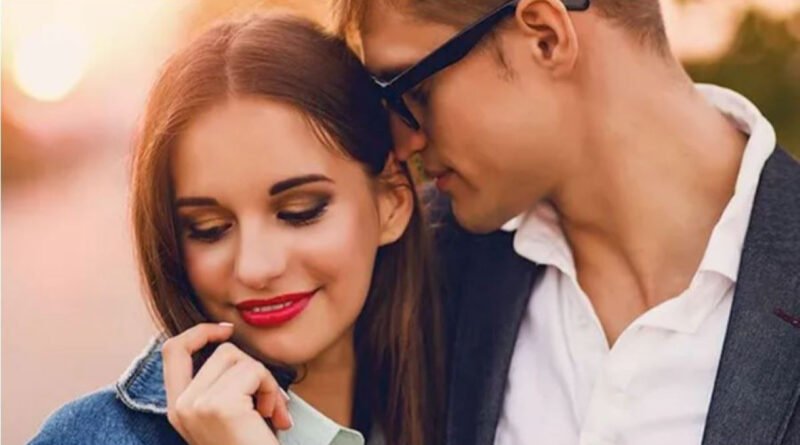 Erkekleri Aşkla Büyülemenin Yolları: Bir Erkeği Kendine Aşık Etmek İçin 12 İpucu