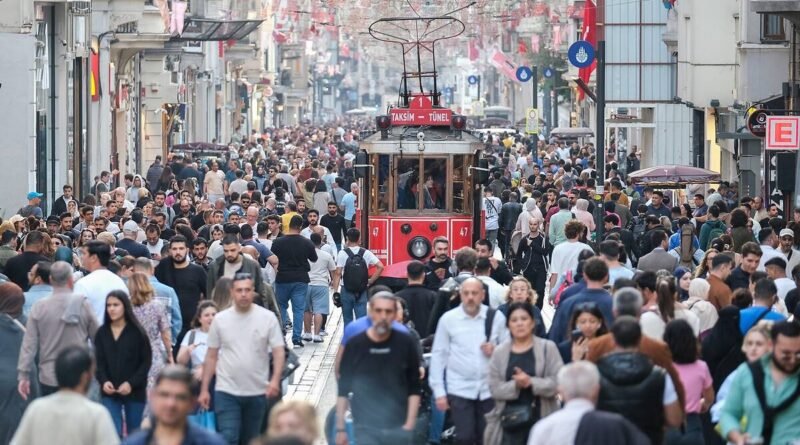 Dünyanın En Pahalı Caddeleri Açıklandı: İstanbul'dan Bir Cadde Listede!