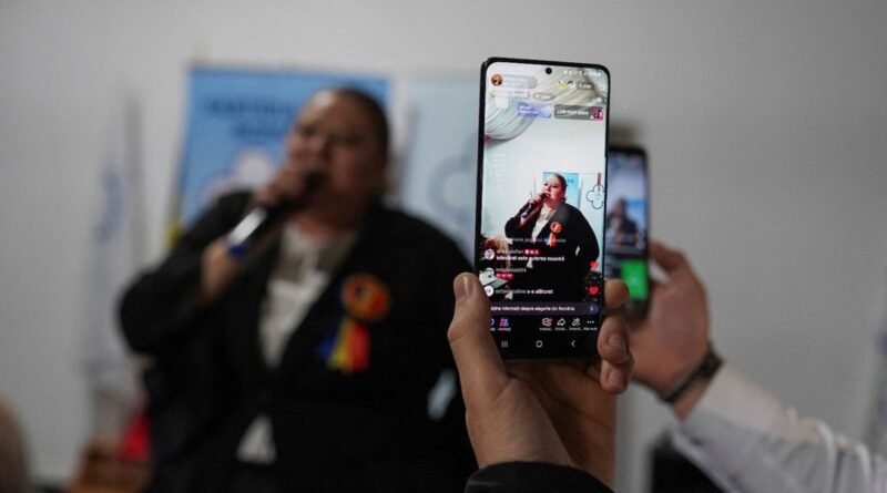 Avrupa Birliği'nden TikTok'a "saklama" talimatı: Rus saldırıları iddiası