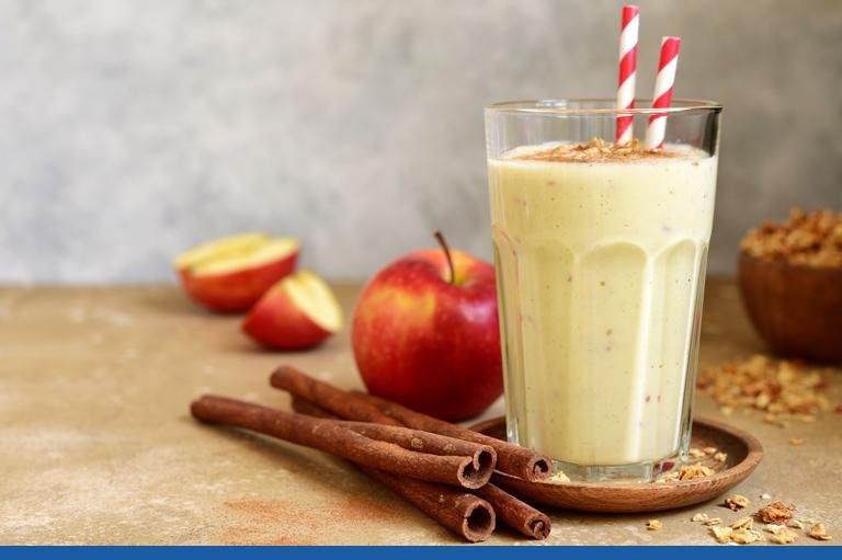 Besleyici Elmalı Smoothie Tarifleri: Pratik Yapım!