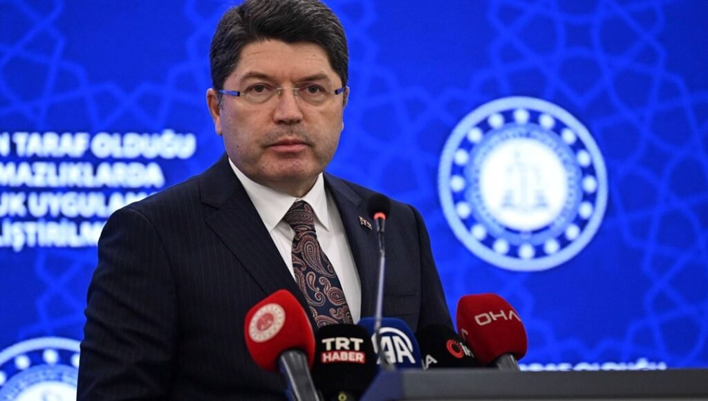 Bakan Tunç: Sosyal Ağ Sağlayıcıları Tedbir Alma Zorunluluğuna Sahip - Son Dakika Türkiye Haberleri
