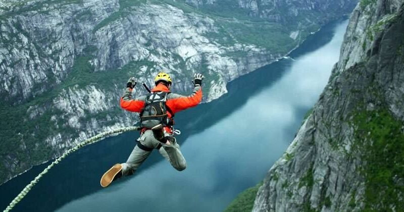 Dünyada Yaşanacak 4 Adrenalin Dolu Aktivite