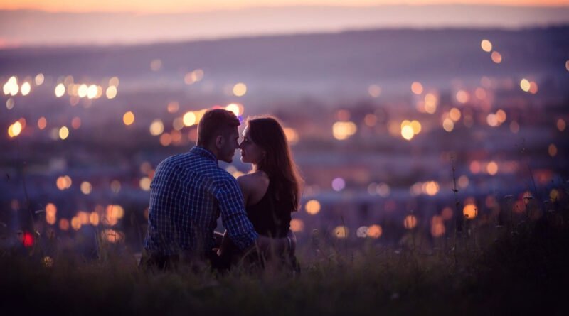 Yıllarca Flörtleşmek Doğru mu? Flört Dönemi Ne Kadar Devam Etmeli? İlişki Uzmanlarından Açıklamalar