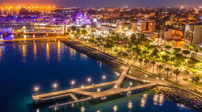 Kıbrıs'ta Unutulmaz Anılar: Gece Hayatının Tadını Çıkarın