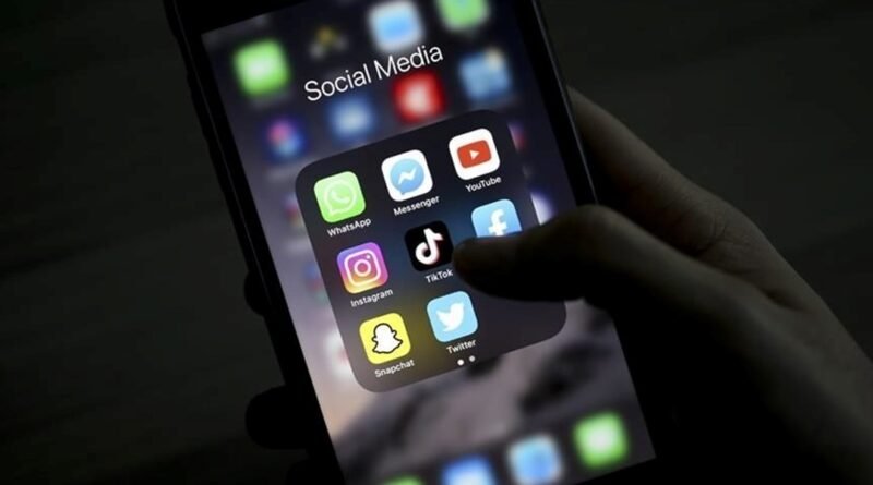 Siber Devriye Gözetim Altında! 2024'te 120 Bin Sosyal Medya Hesabına İşlem Uygulandı - Son Dakika Türkiye Haberleri