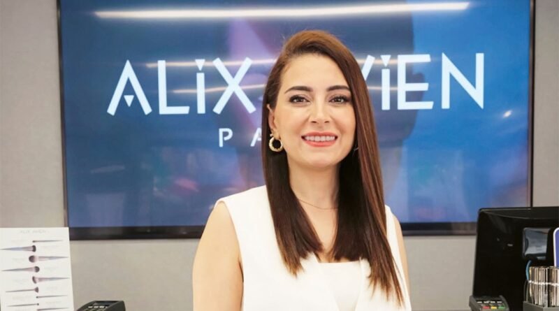 Nergis Öney: Mükemmeli Ararken