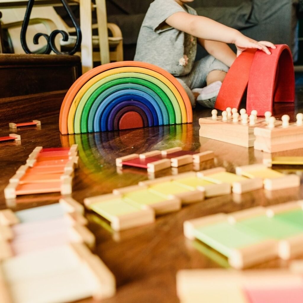 Montessori Eğitimi: Nedir ve Nasıl Uygulanır?