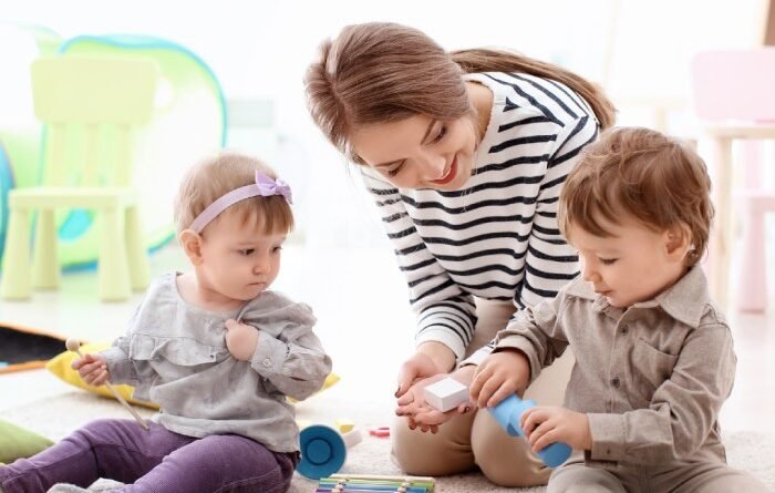 Çocuklar İçin Bakıcı Seçerken Dikkat Edilmesi Gerekenler