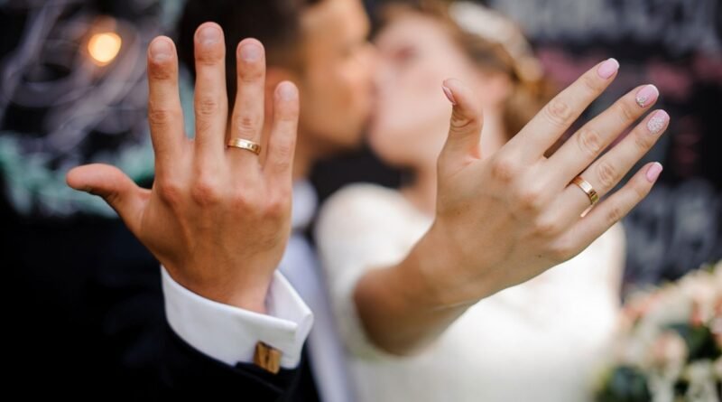 Evliliğin Erkekler Üzerindeki 10 Pozitif Etkisi