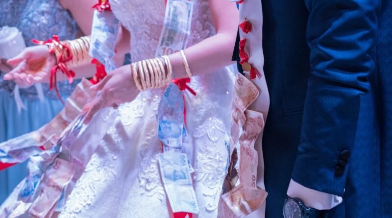 Unutmanız Gereken 7 Modası Geçmiş Düğün Kuralı