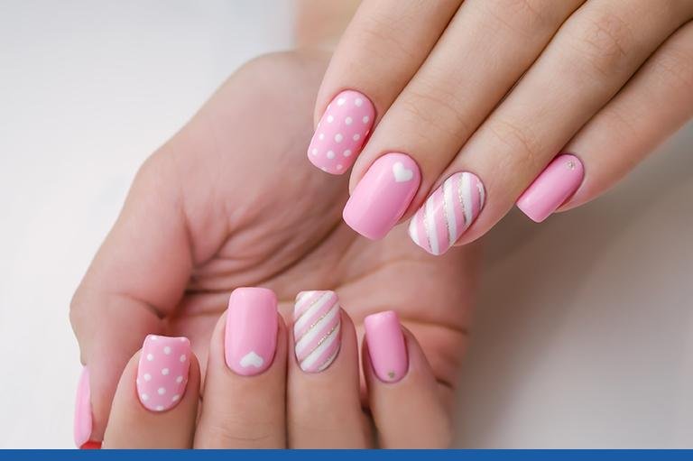 Nail Art Tasarımları ve Kullanmanız Gereken Malzemeler