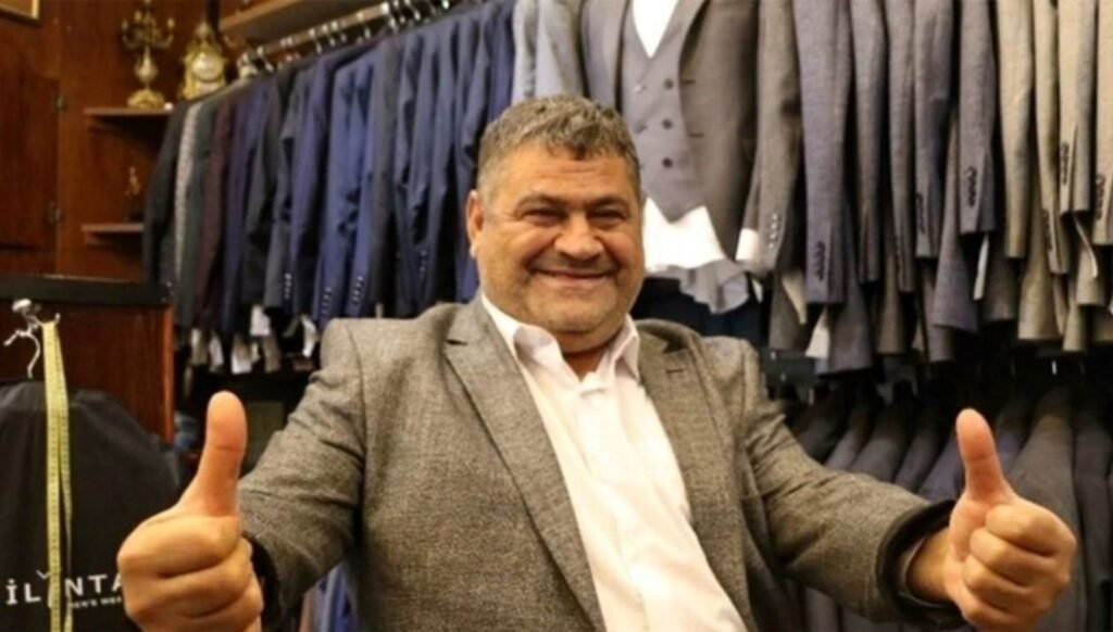 "1 Milyon Mehmet" Olarak Bilinen Sosyal Medya Fenomeni Mehmet Bucak, Son Yolculuğuna Uğurlandı - Güncel Magazin Haberleri