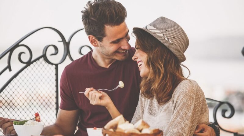 İyi Bir Sevgili Olmanın Yolları: Yapay Zeka ile 8 Öneri