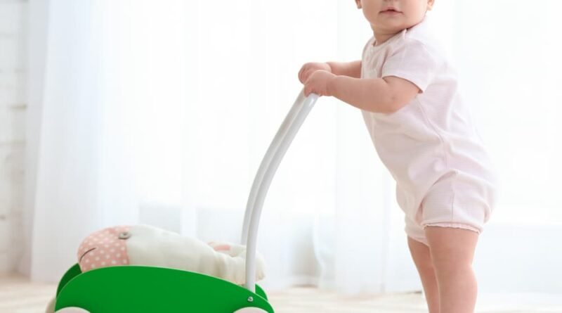 Bebekler İçin Yürüteç Kullanım Yaşı Nedir?