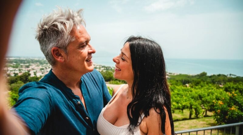 İlişkide Yaş Farkı Önemli mi? Potansiyel Riskler Neler?