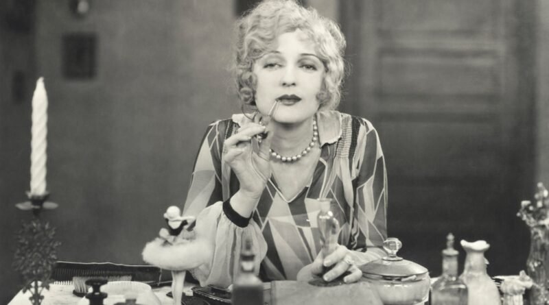 Zamansal Makyajlar: 1950'lerin Makyaj Tarzı