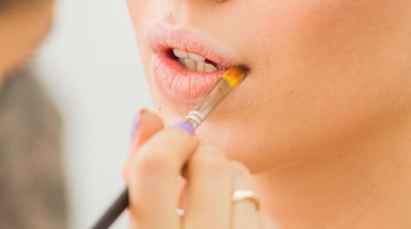 Dudak Çizgisi Nedir? | Estetik