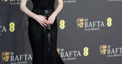 Kırmızı Halı: 2025 BAFTA Ödül Töreni ve Moda Trendleri