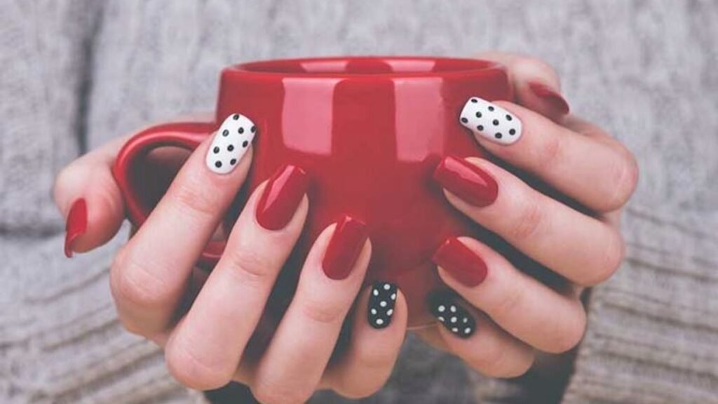 Tırnaklarınızda Zarafet: Nail Art Önerileri