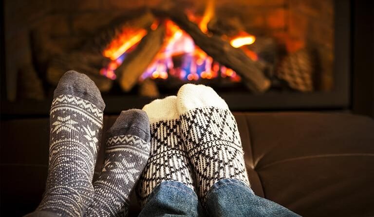 Evde Sıcak Kalmanızı Sağlayacak Ürünler: Ayaklarınız Artık Üşümeyecek!