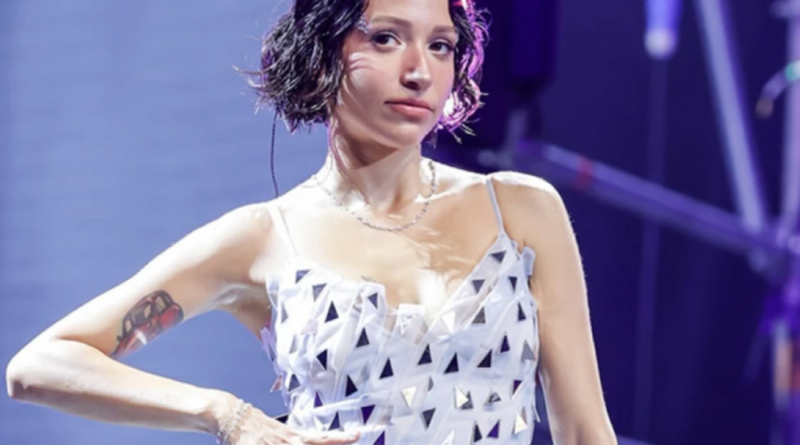 Zeynep Bastık'ın Nazar Korkusu