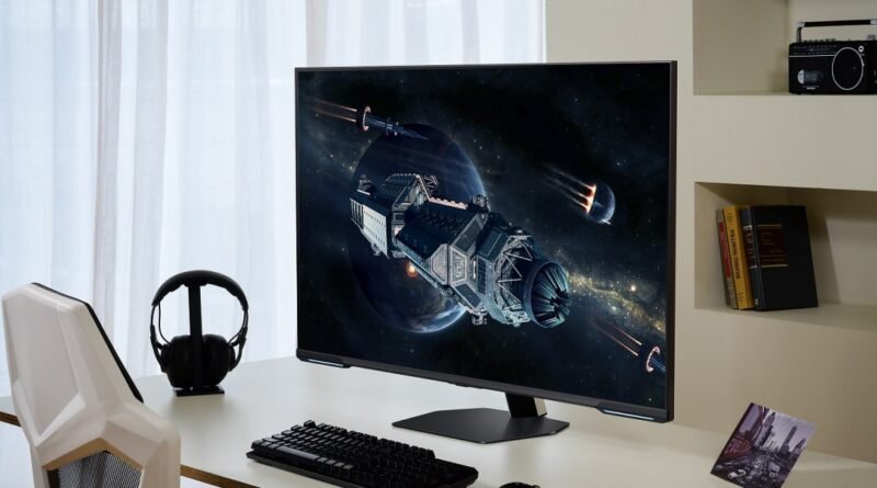 Samsung G7 Oyun Monitörü'nde 400 Dolar İndirim - Üstelik Ekstra Avantaj!