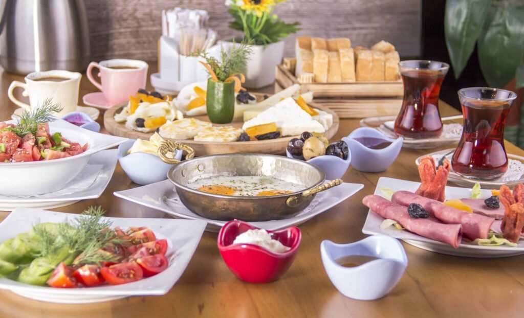 Türkiye Gastronomi Rehberi: Van'ın Lezzetlerini Keşfetmek İçin Mekanlar Listesi