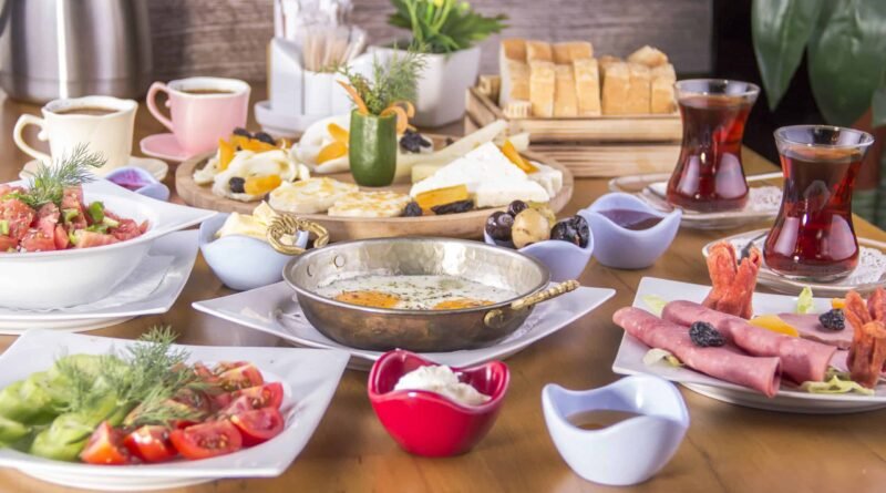 Türkiye Gastronomi Rehberi: Van'ın Lezzetlerini Keşfetmek İçin Mekanlar Listesi
