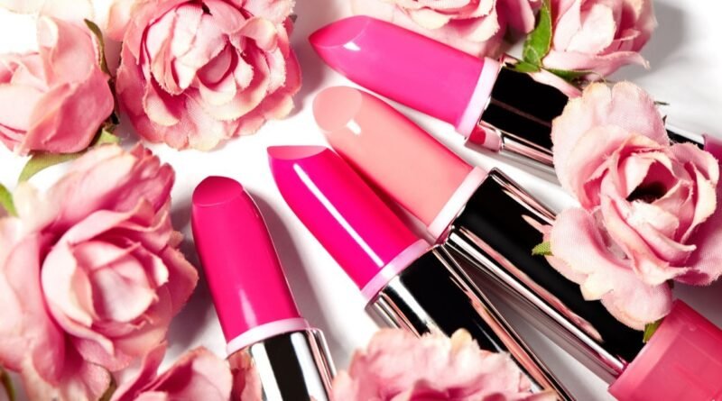 2021 İlkbaharında Denemeye Değer 8 Ruj Rengi Trendi