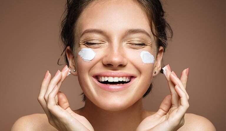 Seramid Nedir ve Faydaları Nelerdir? 10 Seramid İçeren Ürün Önerisi