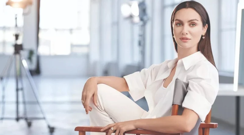 “Aşk” Dizisinin Yıldızı Birce Akalay! Erkek Başrol Kim?