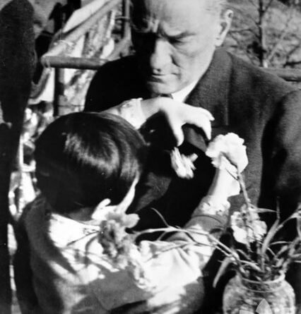 Atatürk'ün Çocuklar Hakkında Yaptığı Açıklamalar: Ebeveynler İçin