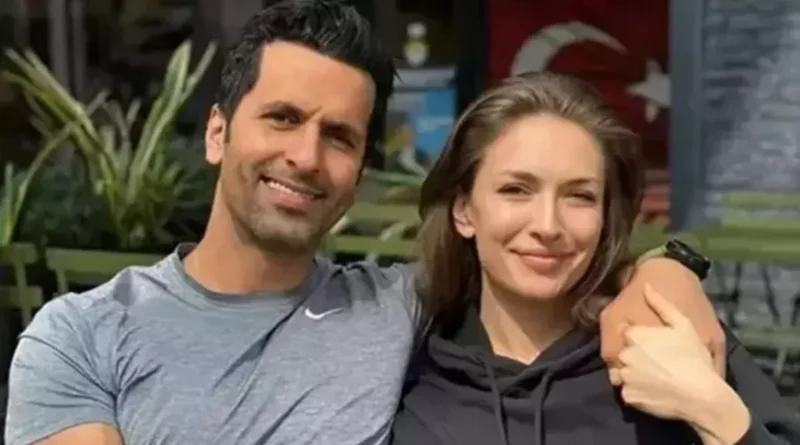 Dargın Âşıklar Barıştı! Kalpli Paylaşım ile Yasemin Kay Allen'dan Mutlu Anlar