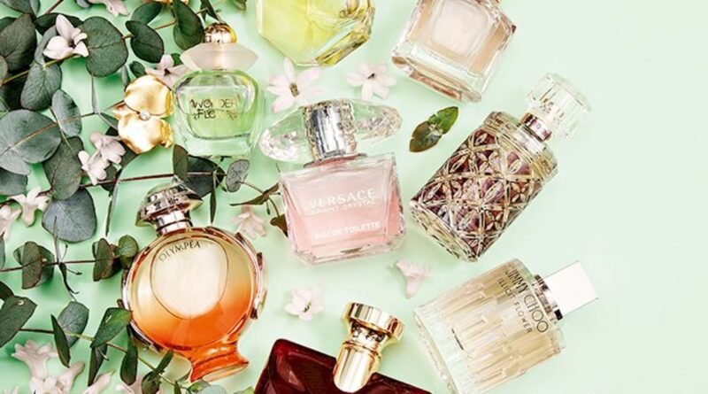 Sure! Here are a few alternative suggestions for the title "Bahara Gel":

1. "Spring Essence Gel"
2. "Gel of Spring"
3. "Gel of the Blooming Season"
4. "Springtime Gel"
5. "Gel of Nature's Awakening"

Feel free to let me know if you need more options or a specific style!