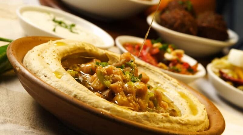 İstanbul'un Ortadoğu Restoranları: Şehirdeki En İyi Mekanlar Listesi
