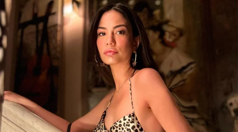 Eşref Rüya'nın Yıldızı Demet Özdemir'den Mizahi Bir Paylaşım