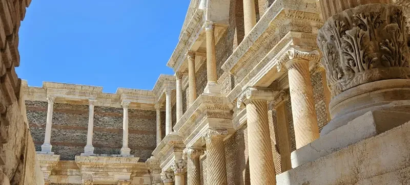 Sardes Antik Kenti Nerede? Ziyaret İçin En İyi Kılavuz