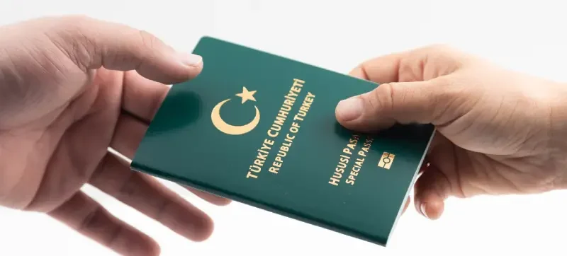 Yeşil Pasaport Nedir ve Nasıl Edinilir?