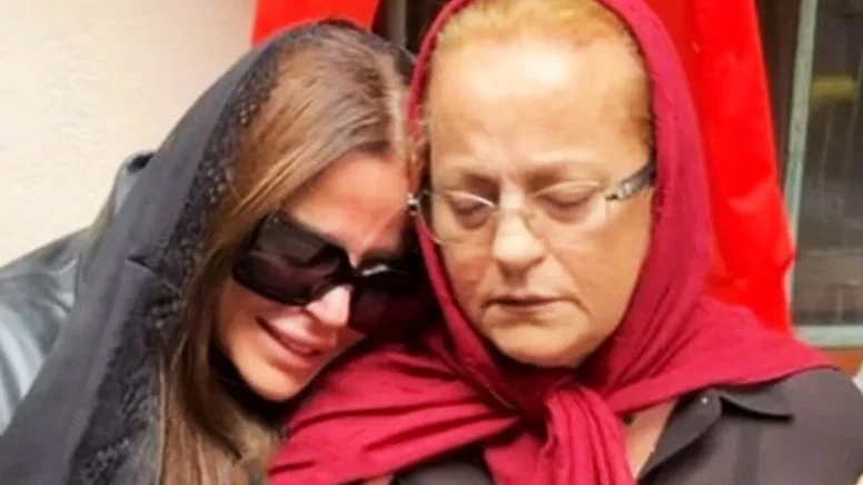 Simge Sağın'ın En Zor Günü → En Zor Gün: Simge Sağın'ın Hikayesi