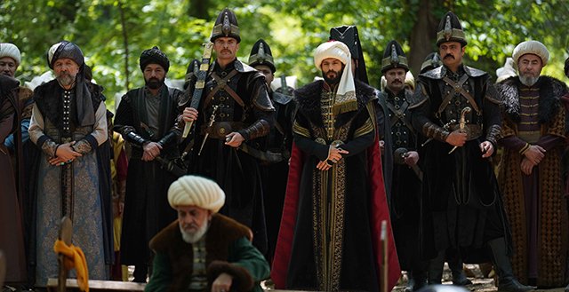 Fetihler Sultanı: Sarayda Yeni Nizamlara İhtiyaç Var!