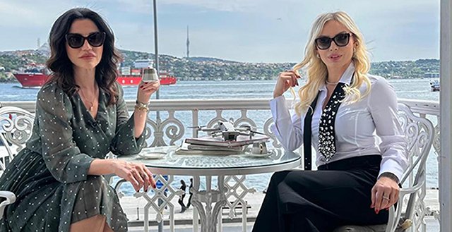 Burcu Sedef: "Ajda Pekkan'dan Çok Şey Öğrendim!"