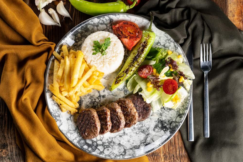 İstanbul’un En İyi 19 Köfteci Restoranı