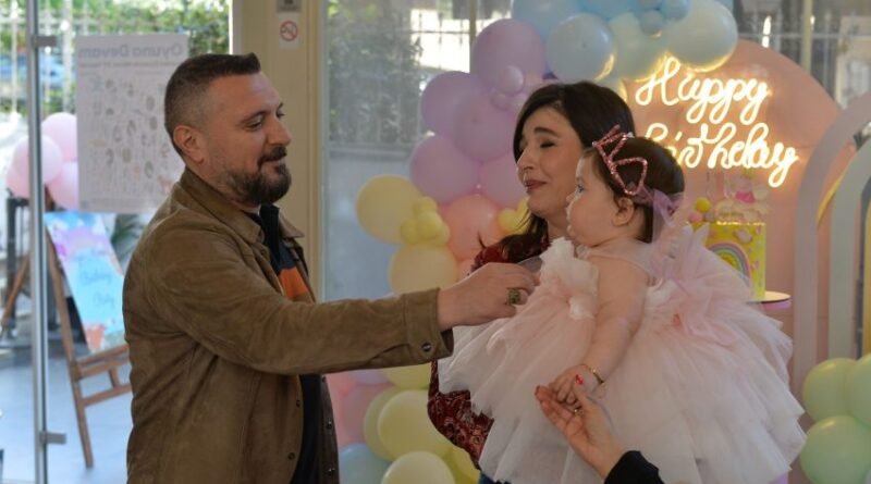 Gonca Vuslateri, Kızı Asya’nın 1. Yaşını Oyuncak Müzesi’nde Kutladı