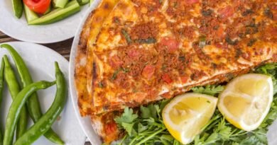 İstanbul'da Lahmacun Deneyebileceğiniz En İyi 20 Mekan Rehberi