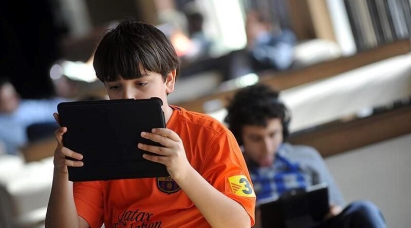 Yeni Düzenleme: Sosyal Medyada 13 Yaş Altına Yasak Geliyor - Son Dakika Türkiye Haberleri