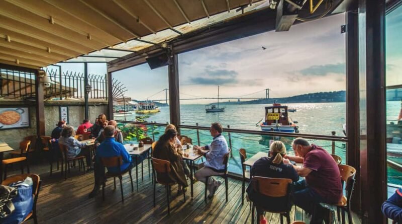 İstanbul Boğaz Manzaralı Mekanlar Rehberi