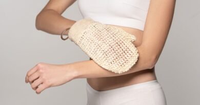 Peeling eldivenlerinin kullanımı ve hangi cilt tiplerine uygun olduğu nasıl belirlenir?
