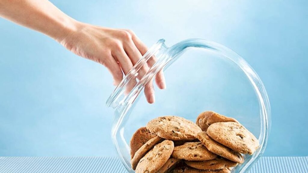 Yeni Dönemin İlişki Trendi: "Cookie Jarring"