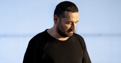 Yeni Tekli: 'Birileri Kandıramış'