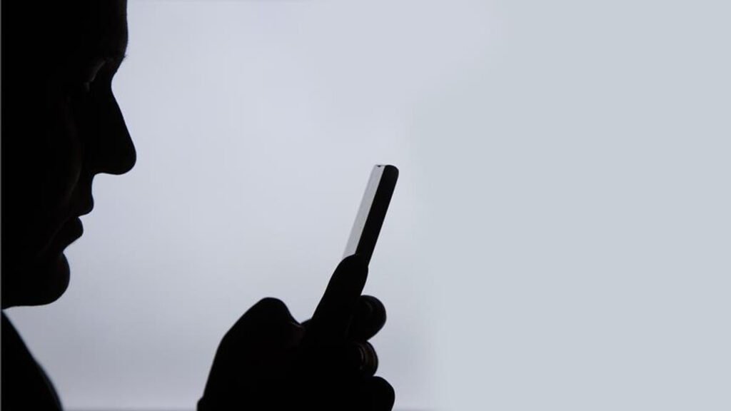Telefon kapalıyken kim aramış, nasıl öğrenilir?